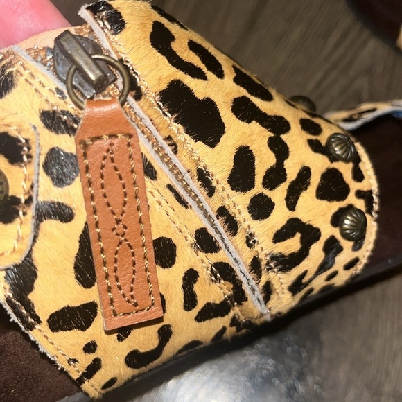 Dingo women’s Sage Brush Leopard Print Sandals with Brown Accents size 7 - Picture 7 of 12